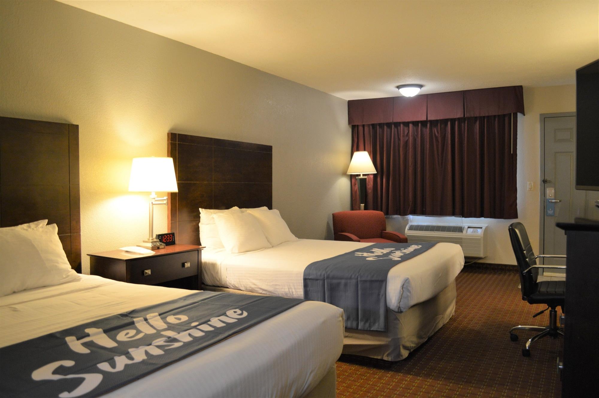 Days Inn By Wyndham Whitmore Lake Exteriör bild
