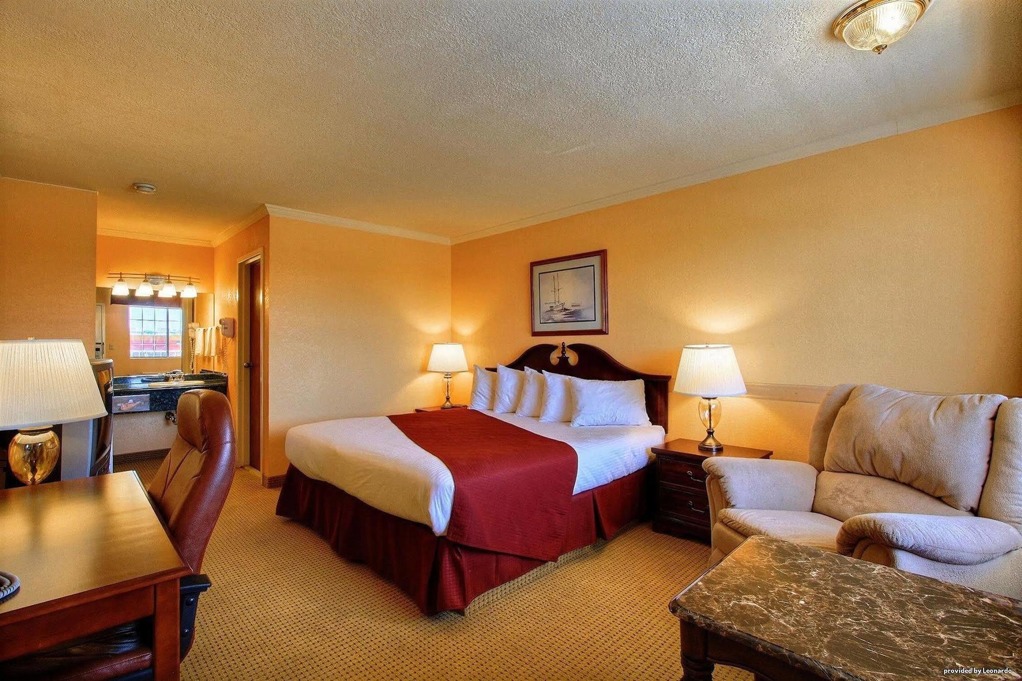 Days Inn By Wyndham Whitmore Lake Exteriör bild