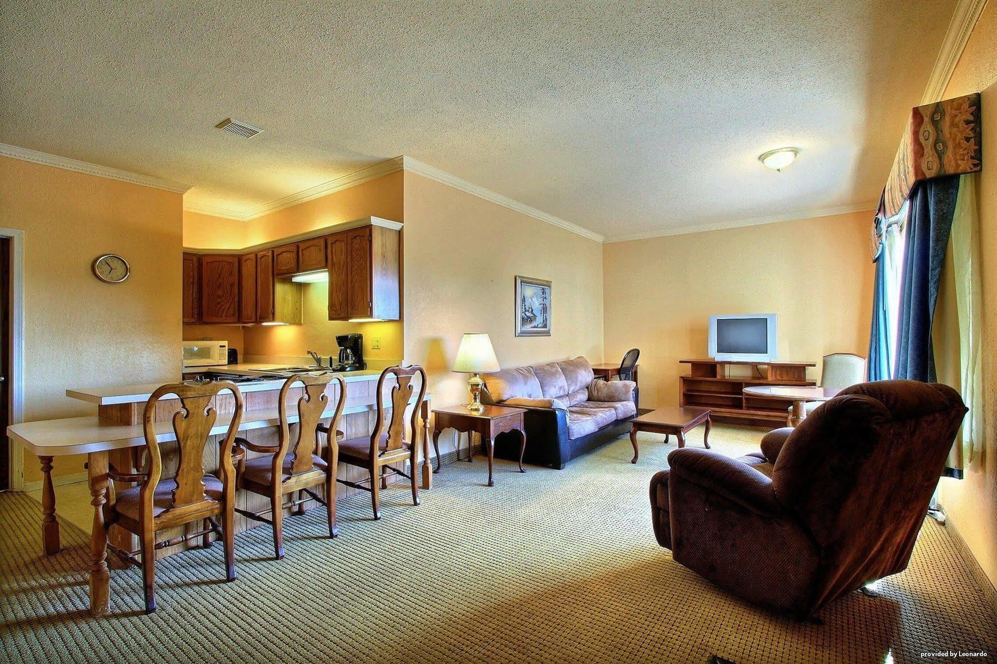 Days Inn By Wyndham Whitmore Lake Exteriör bild
