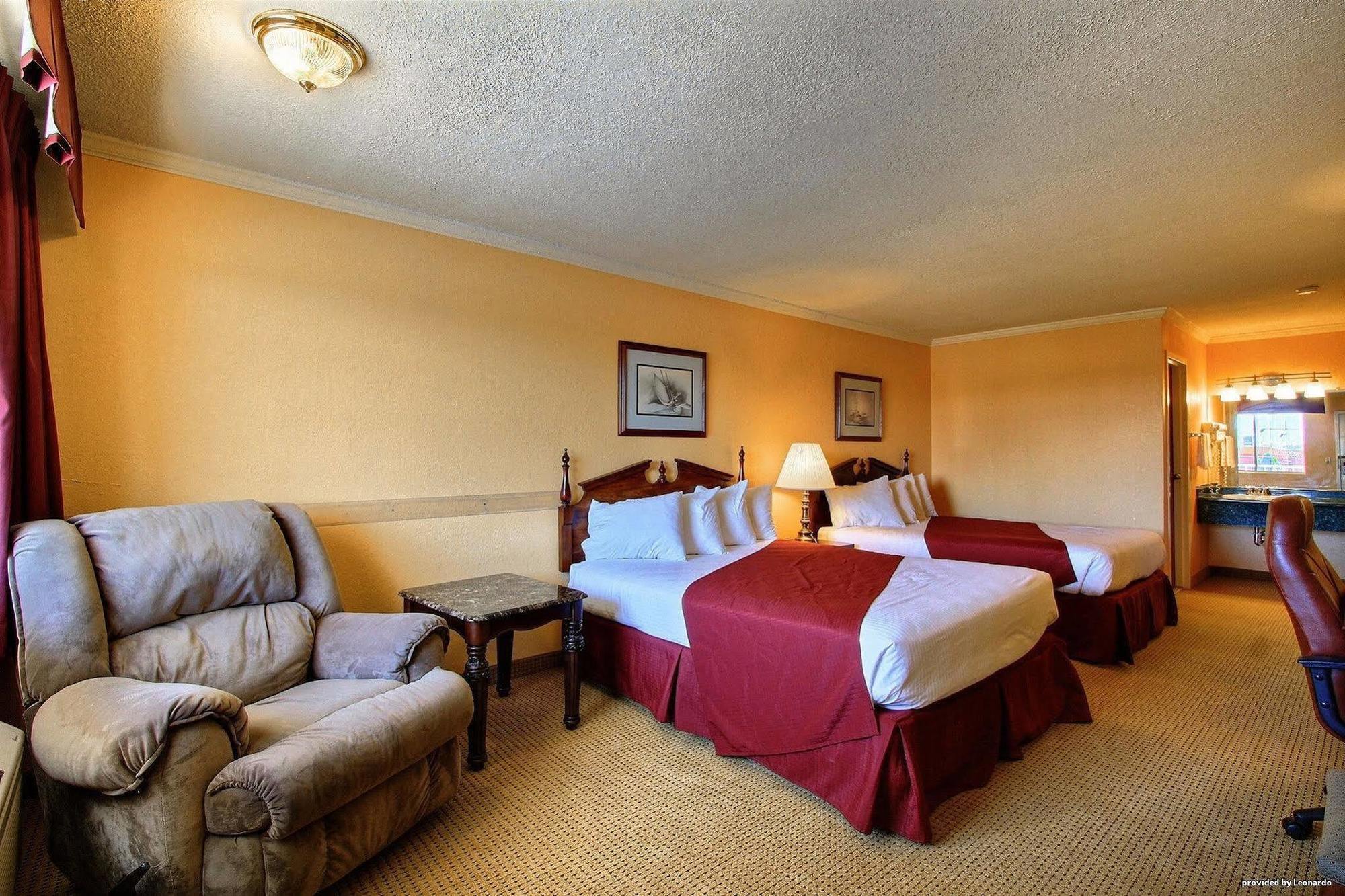 Days Inn By Wyndham Whitmore Lake Exteriör bild
